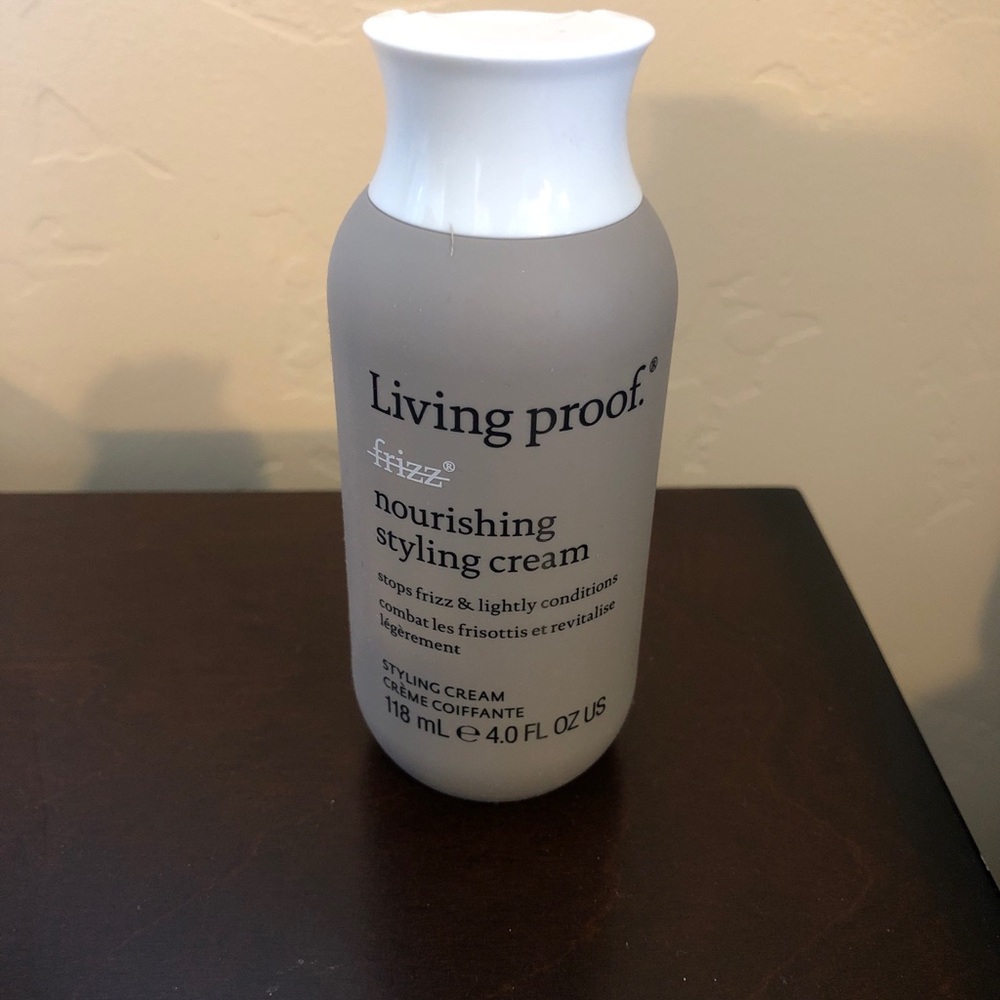 Living proof nourishing styling cream